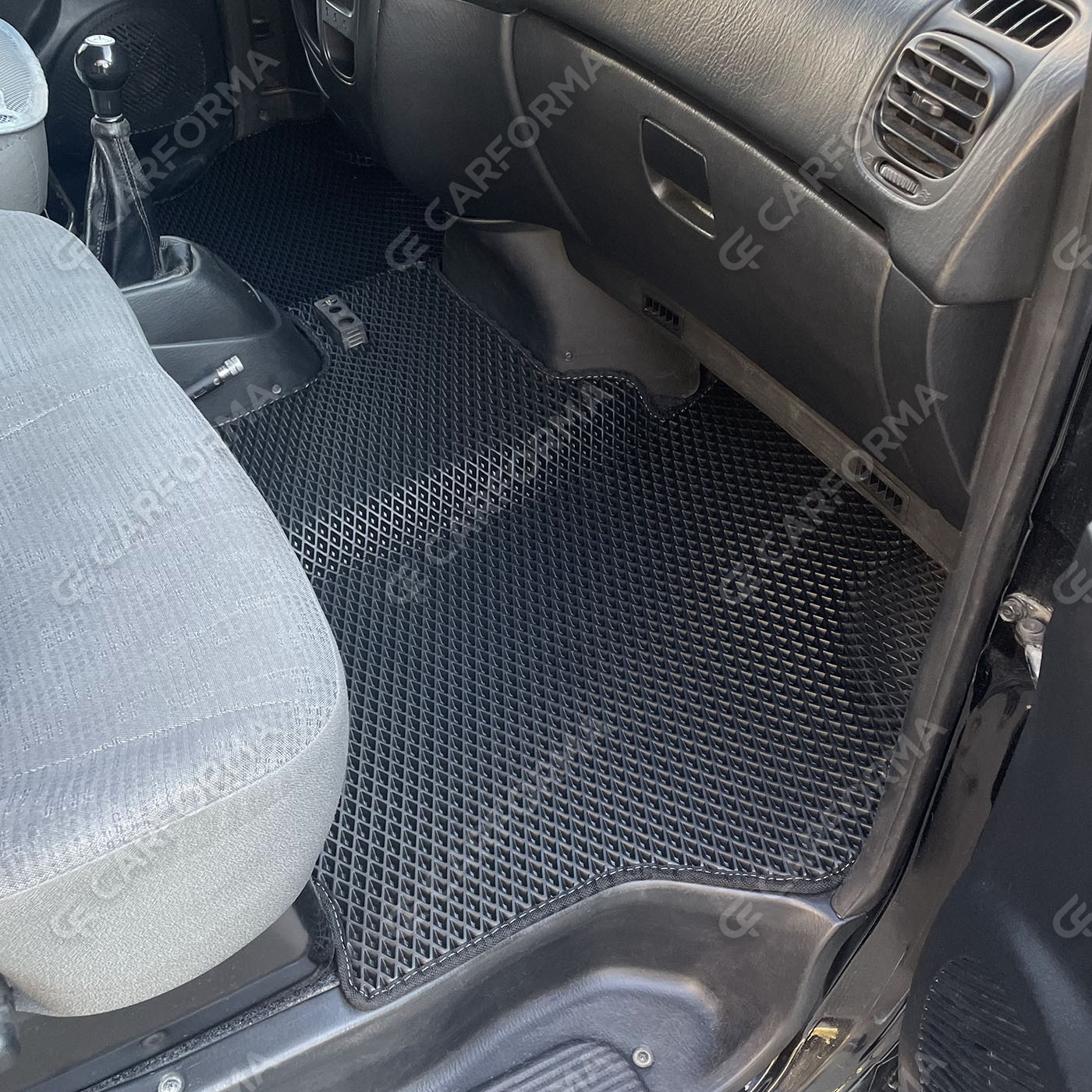 Ворсовые коврики на Hyundai Starex 1996&nbsp;-&nbsp;2007 в Мытищах