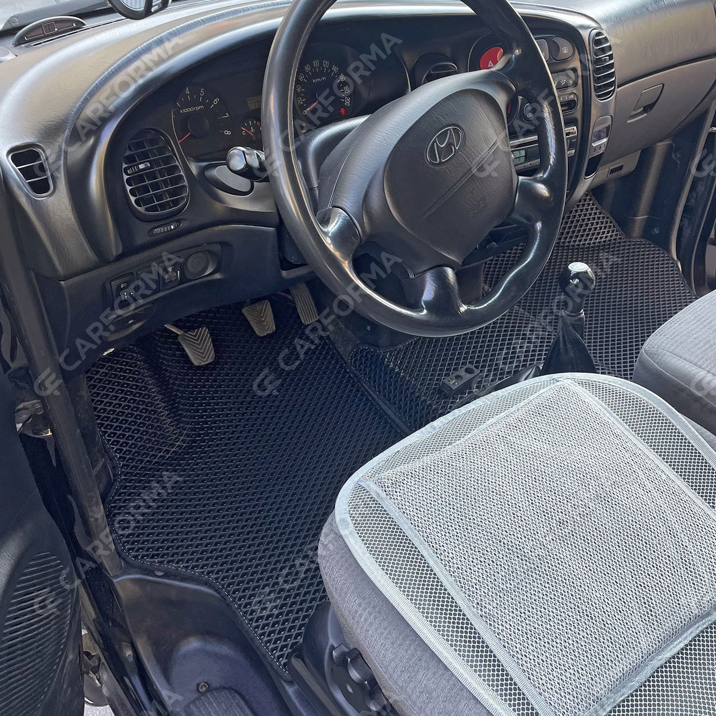 Ворсовые коврики на Hyundai Starex 1996&nbsp;-&nbsp;2007 в Мытищах