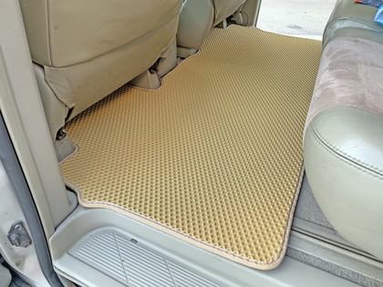 Ворсовые коврики на Toyota Previa (XR30, XR40) 2000 - 2007 в Мытищах