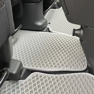 Коврики на Nissan Serena (C27) 2016 - 2022 в Мытищах