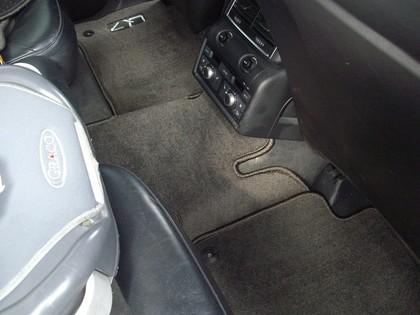Ворсовые коврики на Audi Q7 I 2005 - 2015 в Мытищах