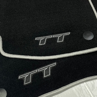 Коврики на Audi TT (8N) 1998 - 2006 в Мытищах