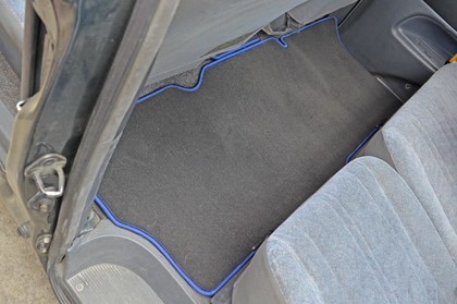 Ворсовые коврики на Toyota Estima Emina (Lucida) 1990 - 2000 в Мытищах