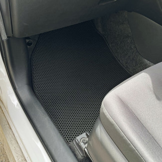 EVA коврики на Toyota Yaris IV 2019 - 2025 в Мытищах