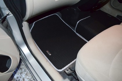 Ворсовые коврики на Mitsubishi Colt Plus VI 2004 - 2012 в Мытищах