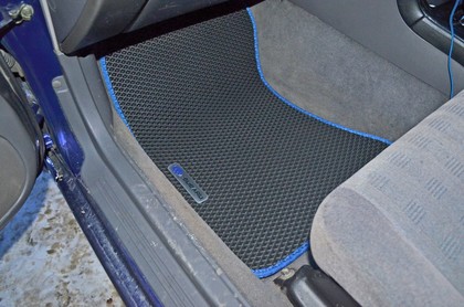 Ворсовые коврики на Subaru Legacy III 1998 - 2003 в Мытищах