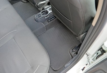 Коврики на Renault Duster I 2011 - 2021 в Мытищах