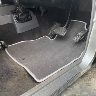Ворсовые коврики на Toyota Land Cruiser 70 2006 - 2025 в Мытищах