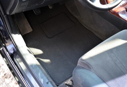 Ворсовые коврики на Toyota Camry (XV30) 2001 - 2006 в Мытищах