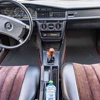 Ворсовые коврики на Mercedes 190 (W201) 1982 - 1993 в Мытищах