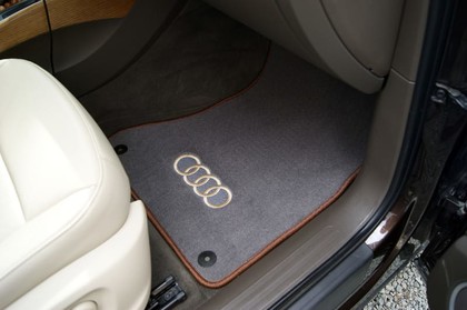 Коврики на Audi Q5 I 2008 - 2017 в Мытищах