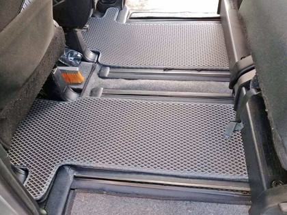 Ворсовые коврики на Toyota Voxy (R80) 2014 - 2021 в Мытищах