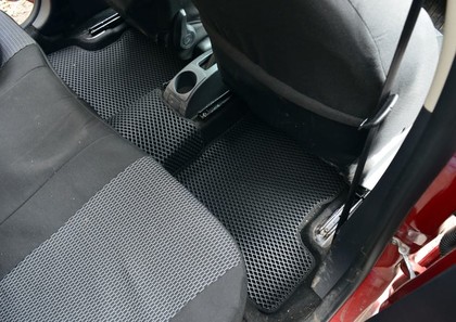 Ворсовые коврики на Renault Sandero II 2014 - 2025 в Мытищах