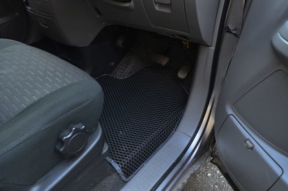 Ворсовые коврики на Toyota Voxy (R60) 2001 - 2007 в Мытищах