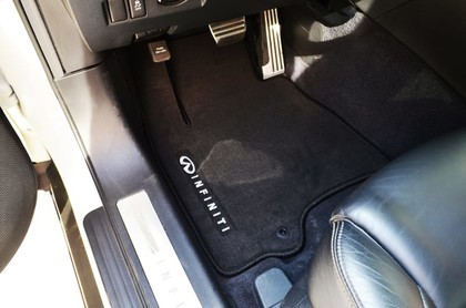 Ворсовые коврики на Infiniti QX70 2013 - 2019 в Мытищах