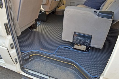 Коврики на Mitsubishi Delica 4 1994 - 2007 в Мытищах