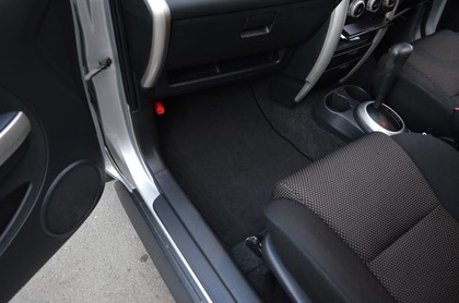 Ворсовые коврики на Toyota Ist I 2002 - 2007 в Мытищах
