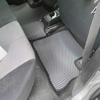 Ворсовые коврики на Daihatsu Storia 1998 - 2004 в Мытищах