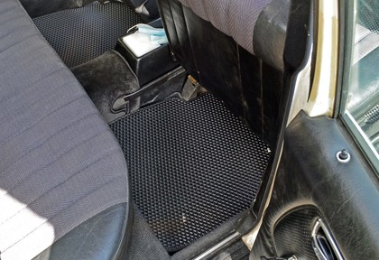 Ворсовые коврики на Mercedes W123 1975 - 1986 в Мытищах