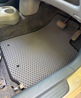 EVA коврики на Toyota Vitz I 1998 - 2005 в Мытищах EVA коврики на Toyota Vitz I 1998 - 2005 в Мытищах