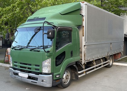 Ворсовые коврики на Isuzu Forward V широкая кабина 2007 - 2025 в Мытищах