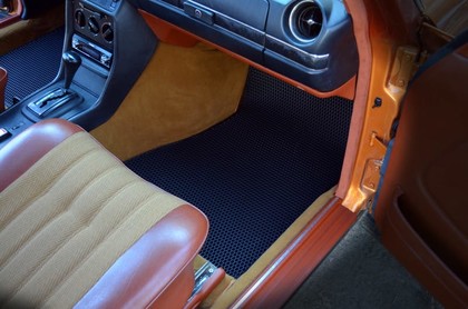 Ворсовые коврики на Mercedes W123 1975 - 1986 в Мытищах