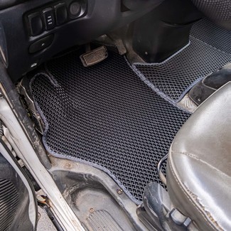 Ворсовые коврики на Hyundai H1 I 1996 - 2007 в Мытищах