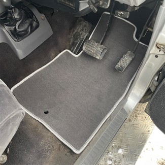 Ворсовые коврики на Toyota Land Cruiser 70 2006 - 2025 в Мытищах