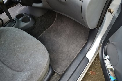 Коврики на Toyota Yaris I 1999 - 2005 в Мытищах