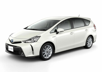 Ворсовые коврики на Toyota Prius Alpha 2011 - 2021 в Мытищах