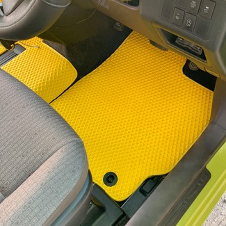 Ворсовые коврики на Toyota Porte II 2012 - 2020 в Мытищах