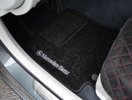 Коврики на Mercedes C (W205) 2014 - 2023 в Мытищах