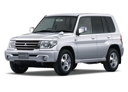 Коврики на Mitsubishi Pajero iO 1998 - 2007 в Мытищах