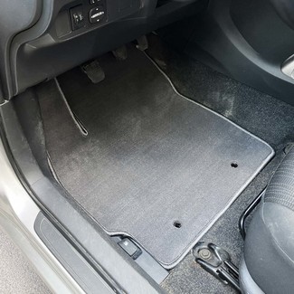 Коврики на Toyota Auris I 2006 - 2012 в Мытищах