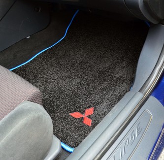 Коврики на Mitsubishi Eclipse IV 2005 - 2011 в Мытищах