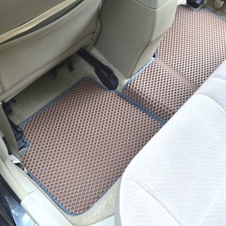 Коврики на Toyota Corolla Axio (E14) 2006 - 2012 в Мытищах