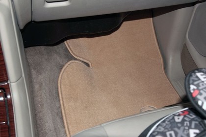 Коврики на Cadillac Escalade II 2002 - 2007 в Мытищах