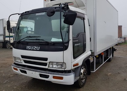 Ворсовые коврики на Isuzu Forward IV узкая кабина 1994 - 2009 в Мытищах