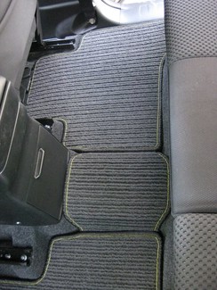 Ворсовые коврики на Suzuki Grand Vitara III 2005 - 2016 в Мытищах