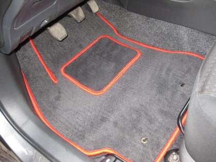 Коврики на Toyota Corolla (E15) 2006 - 2013 в Мытищах
