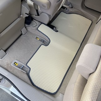 Коврики на Toyota Raum II 2003 - 2011 в Мытищах