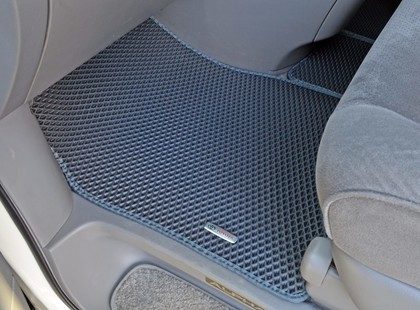 Коврики на Toyota Alphard (H10) 2002 - 2008 в Мытищах