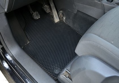 Ворсовые коврики на Volkswagen Touran 2003 - 2015 в Мытищах