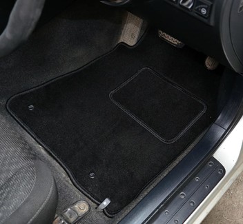 Коврики на Toyota Altezza 1998 - 2005 в Мытищах