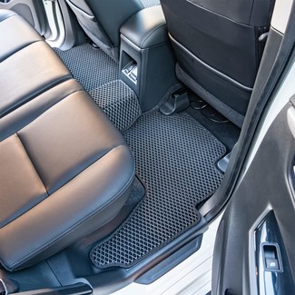 Коврики на Mitsubishi Montero Sport III 2015 - 2025 в Мытищах