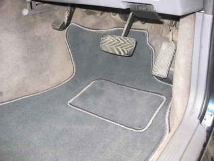 Коврики на Nissan Cedric (Y34) 1999 - 2004 в Мытищах