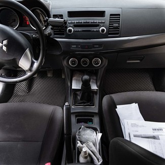 Коврики на Mitsubishi Lancer Evolution X 2007 - 2016 в Мытищах