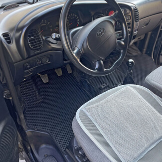 Ворсовые коврики на Hyundai Starex 1996&nbsp;-&nbsp;2007 в Мытищах
