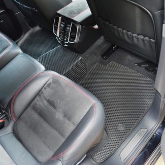 Ворсовые коврики на Porsche Cayenne II 2010 - 2018 в Мытищах