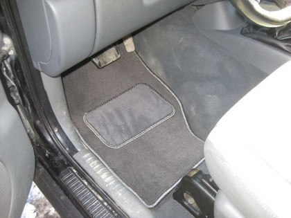 Коврики на Jeep Cherokee (KJ) 2001 - 2007 в Мытищах